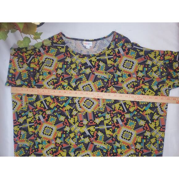 Nwot LulaRoe XL Irma Top Tribal Shirt Relaxed Hi Low Tunic Geometric Print Women - Picture 3 of 7